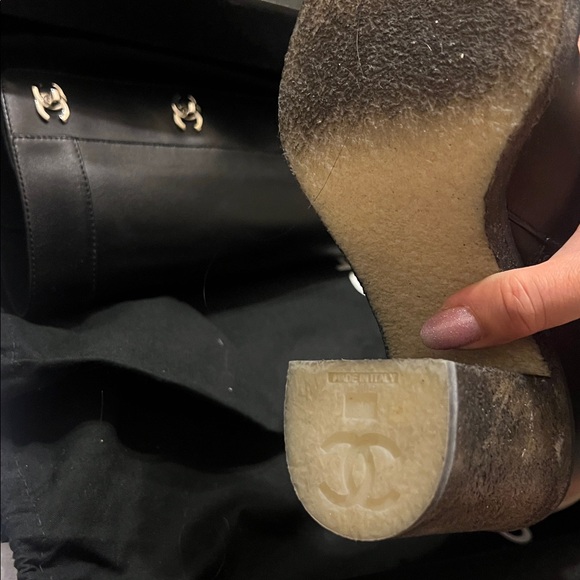 Chanel boots - Picture 5 of 8